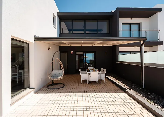 Casas Do Massapez C Villa Calheta (Madeira)